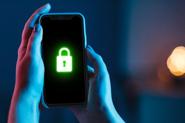 چگونه آیفون را به‌ صورت قانونی آنلاک کنیم؟